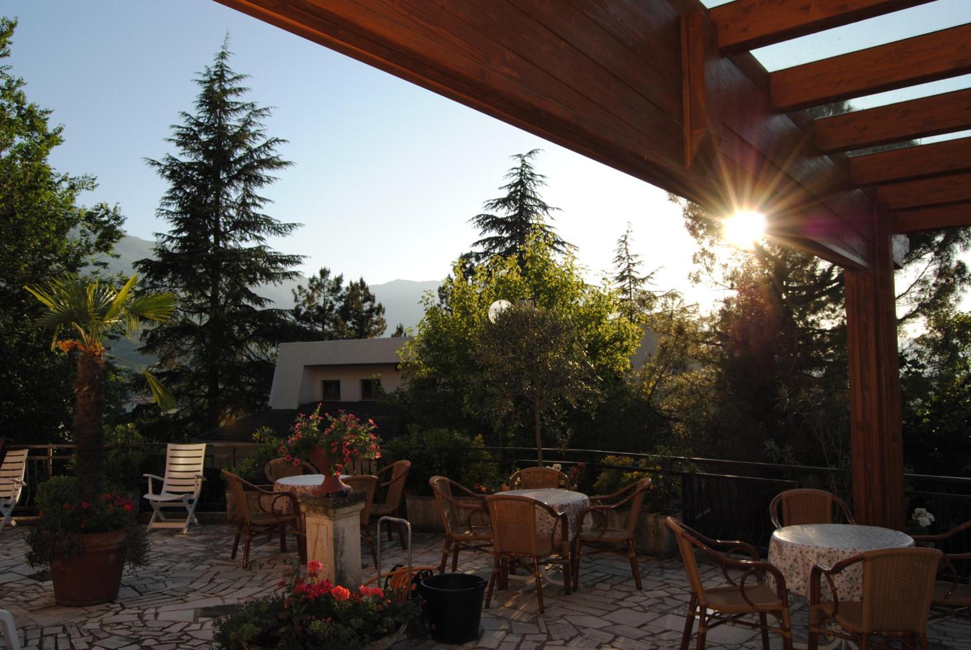 Hotel Cercone Caramanico Terme Exterior photo